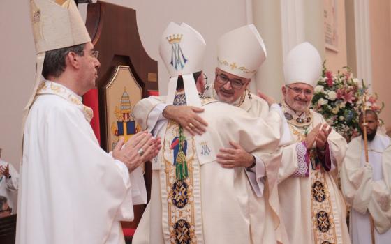 Acolhida do Dom Danival Milagres na Festa de Nossa Senhora Auxiliadora 2024