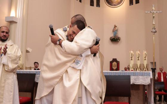 Primeiro dia de Novena em honra a Nossa Senhora Auxiliadora
